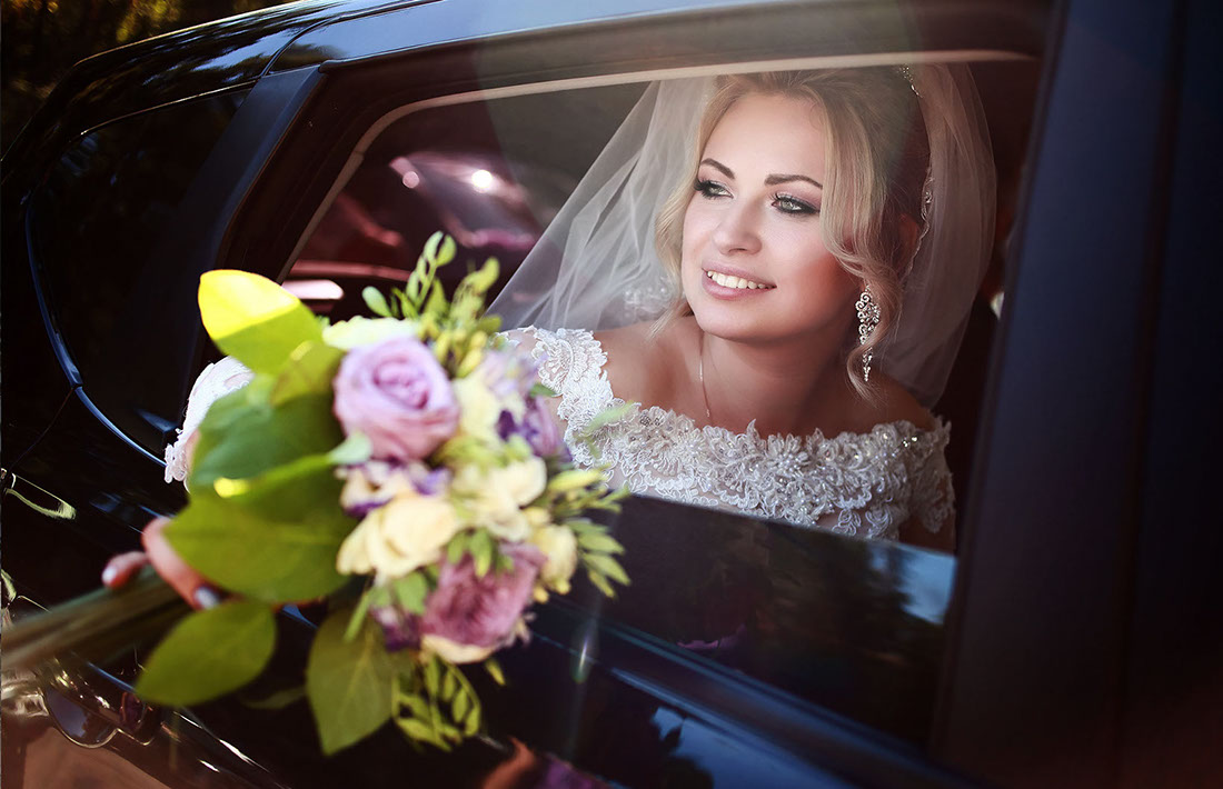 Студия Лидер. Свадебная фотосъёмка. Фотограф на свадьбу. Свадебное фото - прогулка. Студия Лидер. Свадебный фотограф Елена Вильчик.