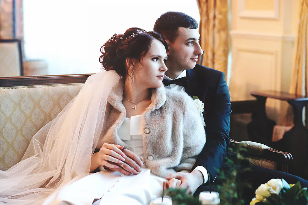 Студия Лидер. Свадебная фотосъёмка. Фотограф на свадьбу. Свадебное фото - прогулка. Студия Лидер. Свадебный фотограф Елена Вильчик.