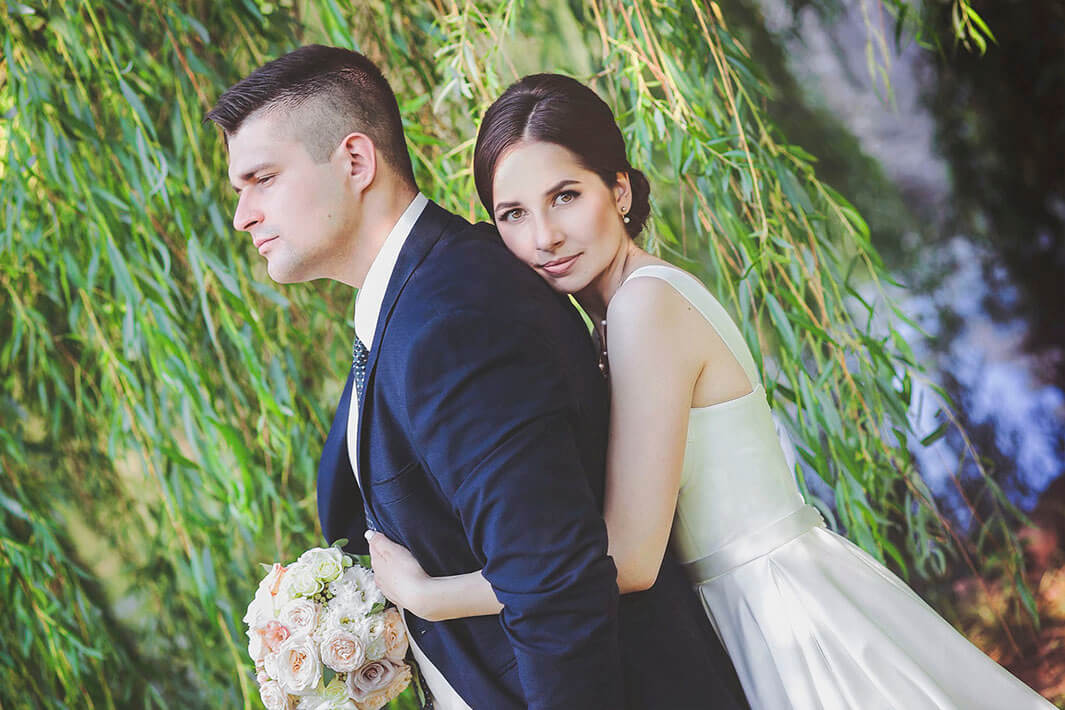 Студия Лидер. Свадебная фотосъёмка. Фотограф на свадьбу. Свадебное фото - прогулка. Студия Лидер. Свадебный фотограф Елена Вильчик.